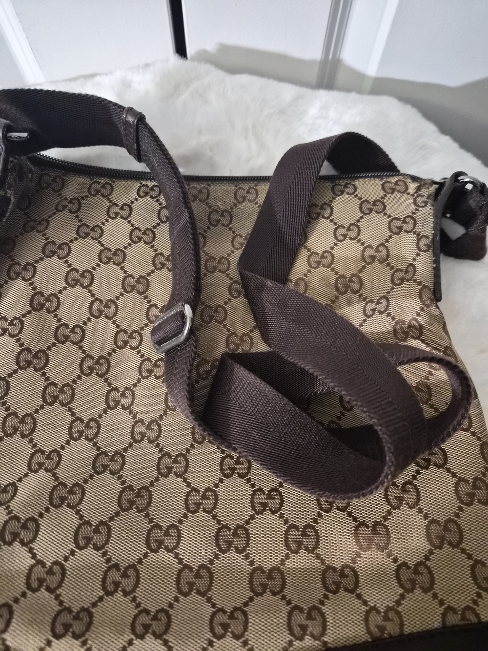 PROJECT... Gucci Beige/Brown Monogram Crossbody Bag - Picture 11 of 16